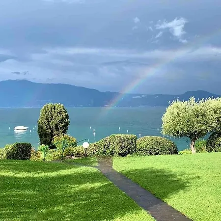 La Casa Sulla Riva Del Lago * Moniga del Garda